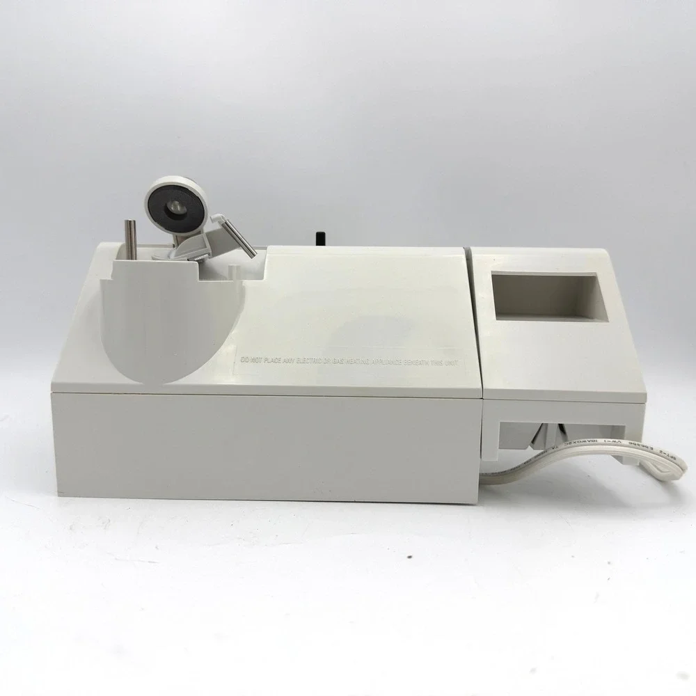 Black & Decker‎ Can Opener Knife Sharpener Kitchen White Spacemaker Plus PEC90
